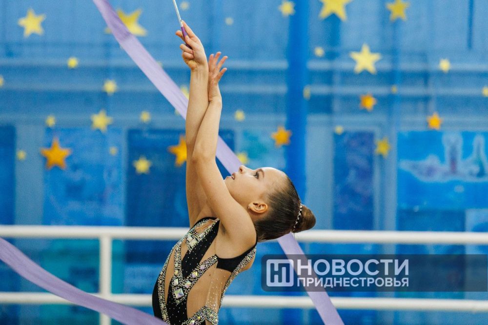 ������ 4 ����� ������ (�������, ���������� � ��������� �������) ��������� ������������� �� �������������, � ��� ����� � �������������, � ������� ����