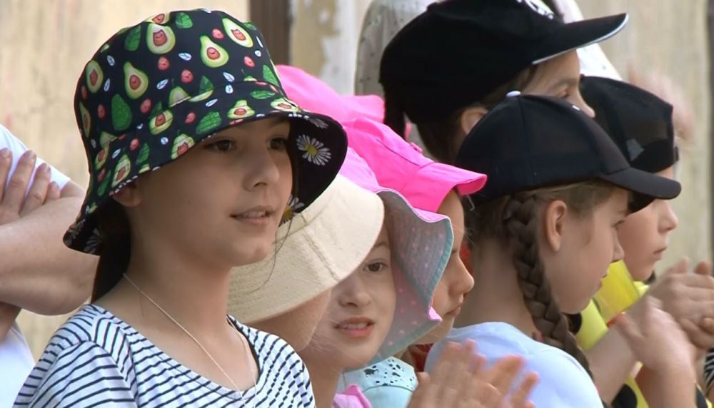 ������ ������� � ������������� ���� �������� 826 ��������