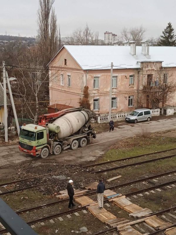 ������� ���������� � ���������� ����� ������� ����������� ����� � ���������������� ������� "�������-1", �������� �� ���������