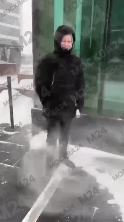 ����� ������ ������ � ������