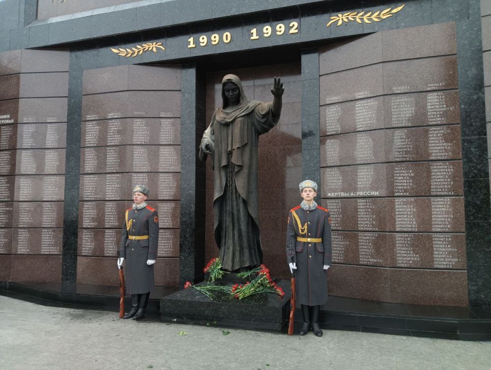 Сегодня 35 лет со дня вывода советских войск из Афганистана В память о погибших в столице прошел митинг-реквием на Мемориале Славы