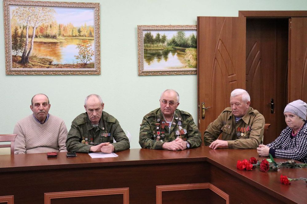 � ���������� ������� ������������ ������ �������� � ������ �� �����