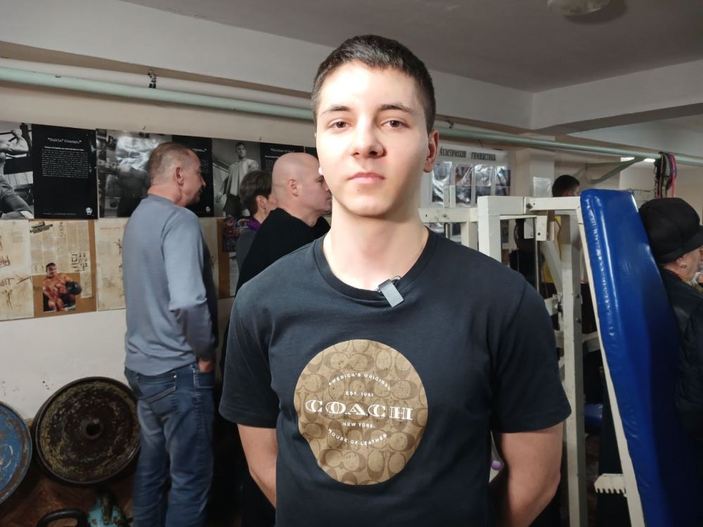 � ��� ��� ���� �������� ��������� ������������ �17-������ ����� �������