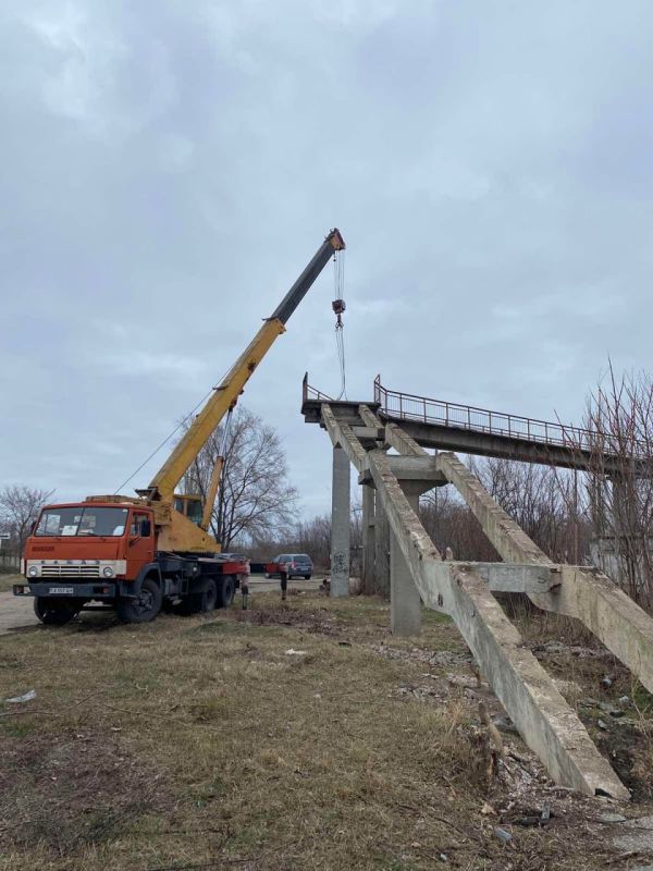 � ������������ ��� ���������� ���� ����� �������� ������ � �������� ��������� ������