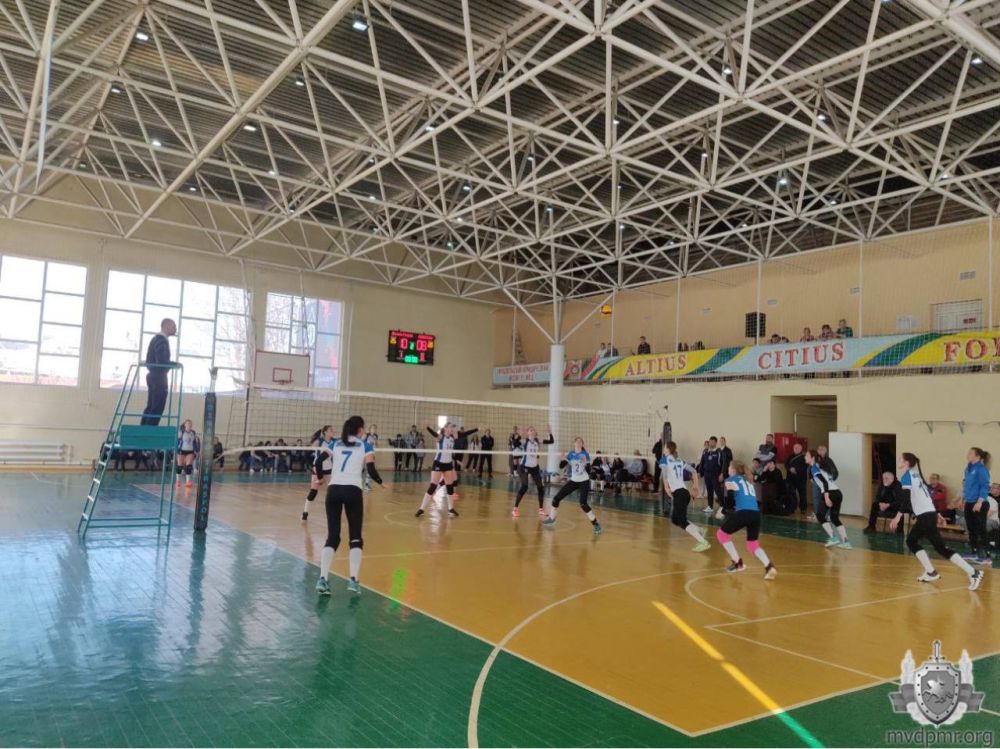 � ����� ������ �� �������-�������