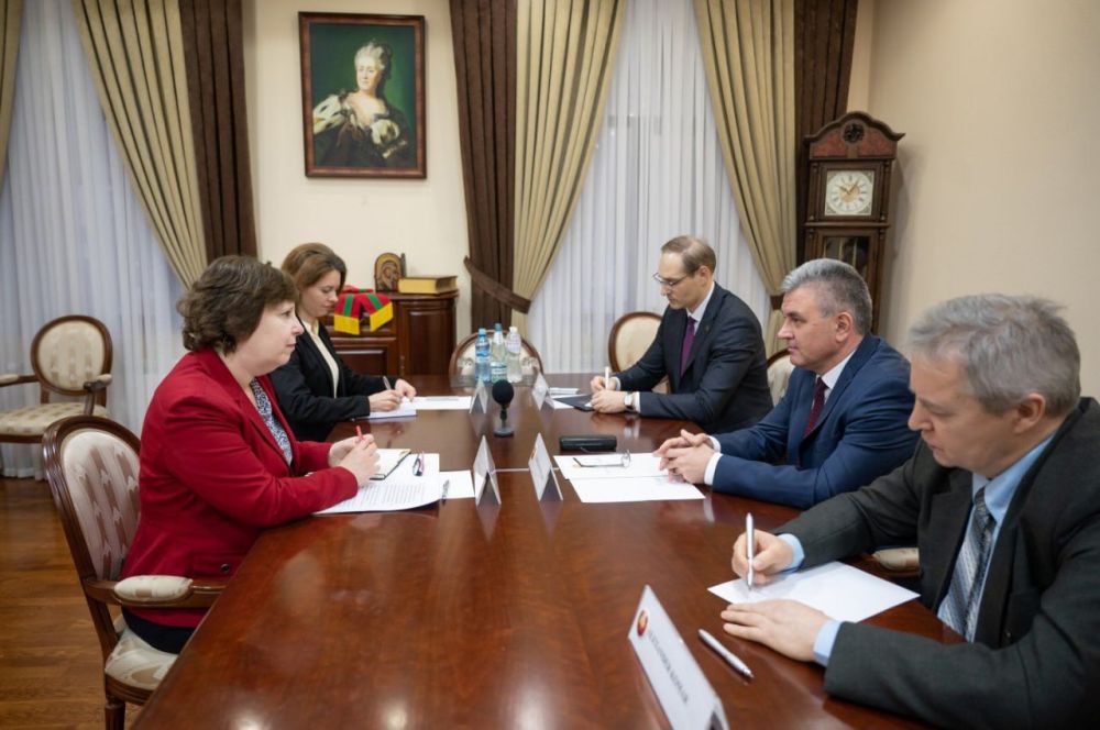 ����� �������������� �� ������� � ������ �������������� ���� �����: ������� �������� ���� �����, �� ����� �� ����������, � ����� ��������� ���� ������� � ���� �� �������� �����