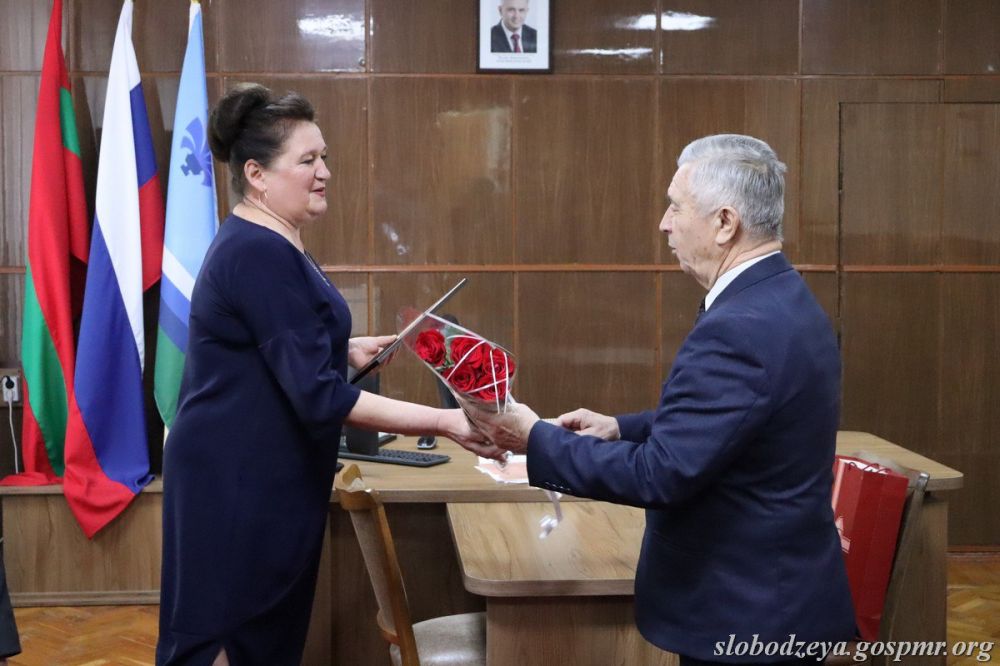 ������� ������� ��������� ����������� ���������� ���������� �������������, �����������, ��������� � �������-������������� ��������� � ��������� �������� ������� ����� � �������