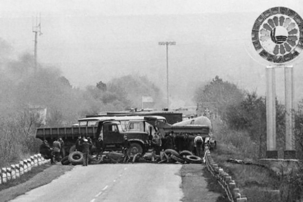 �׸���� ��������. ���������� ������� ������ ����� 1992-�� � ����������: