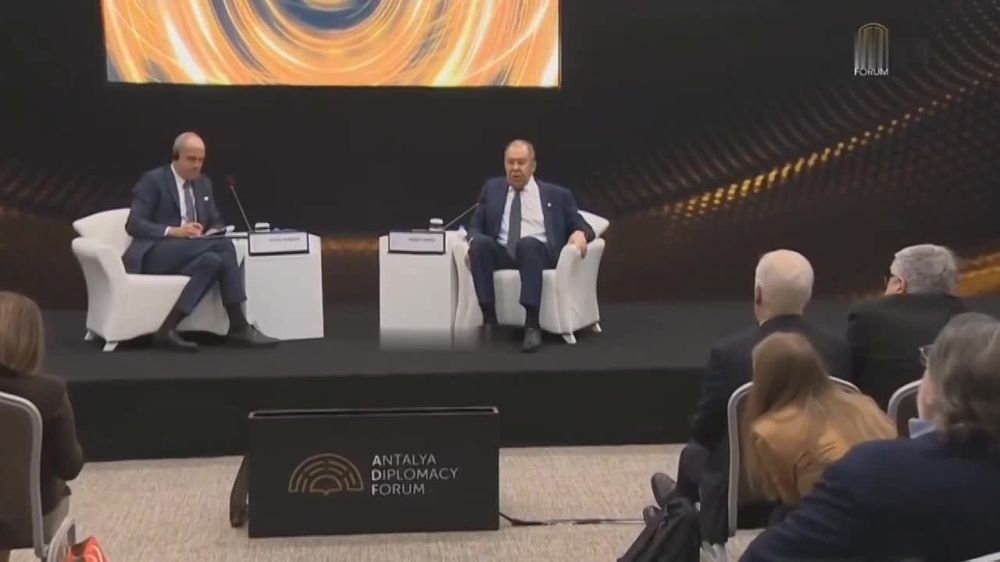 Молдавия идет по стопам Украины: Вслед за Приднестровьем за помощью к России обратилась Гагаузия