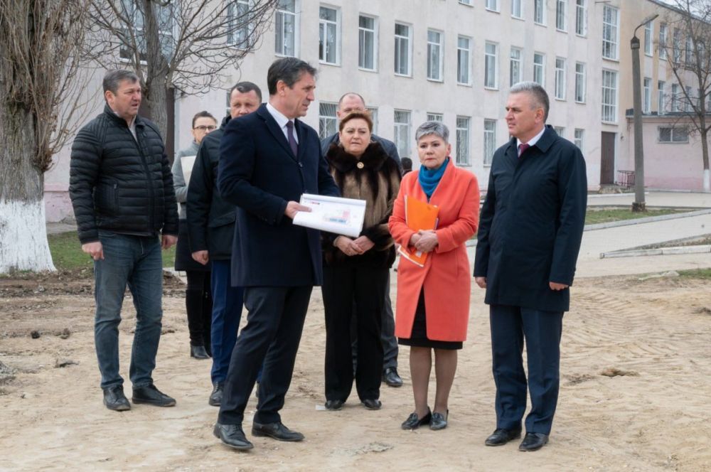 Спортивная жизнь вскоре закипит во дворе 15-й школы Бендер