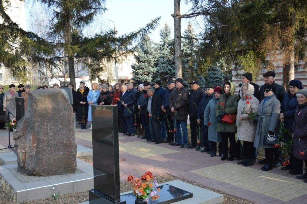 � ������������ ������� ������ ���������, ��������� 32 ���� �����