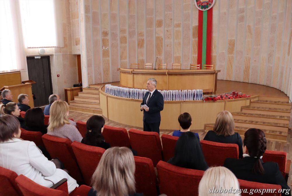 ������� ������� ��������� ��������� ���������������� � ������������� ������� ����