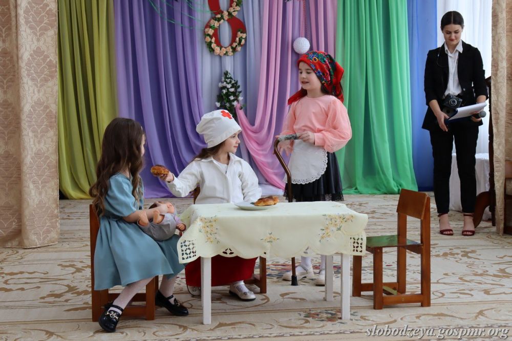 �������� ��� � �������. ����� �������� ���� ��� ������� ������� ������� �������� � ������ �������� ������� ������� � �. ���������