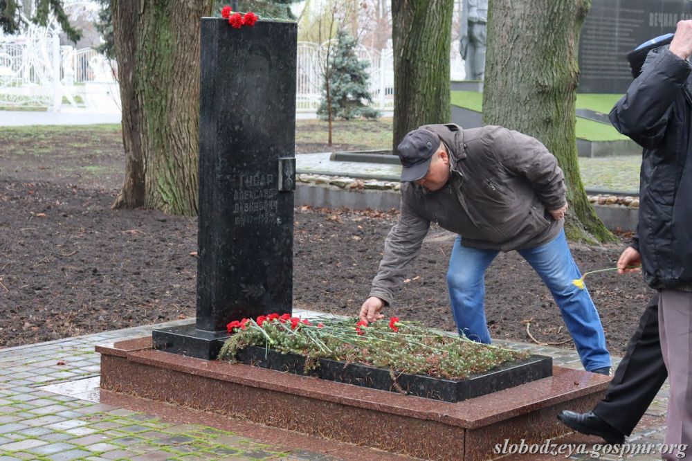 � ��������� ��������� ����� � ������ ���������� ����� ��������� ��������� ���������� ������