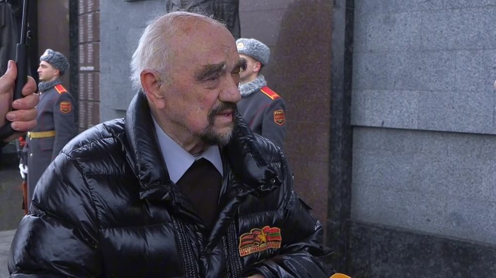 ������ ������ �� �������. ����� ��� �������� ��� ����� ���� �� ���� �����, � ������ ��������� ������������� ����� ������� � �������� ���������