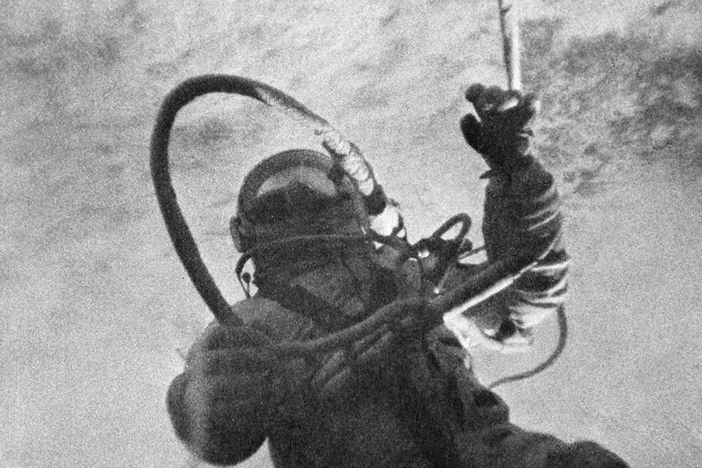 18 ����� 1965 ���� ������ � ���� ������� �������� � �������� �������