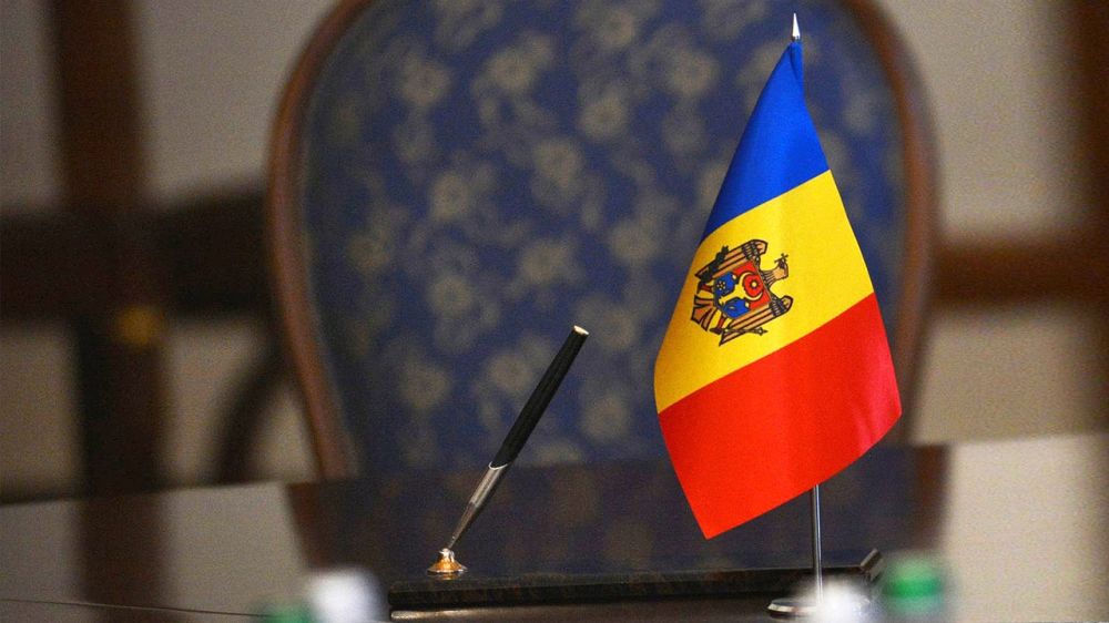 Молдавия вышлет сотрудника посольства России из-за выборов в Приднестровье