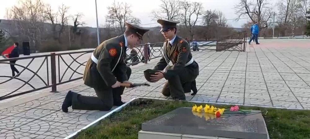 � ������� ���������� ����� �������