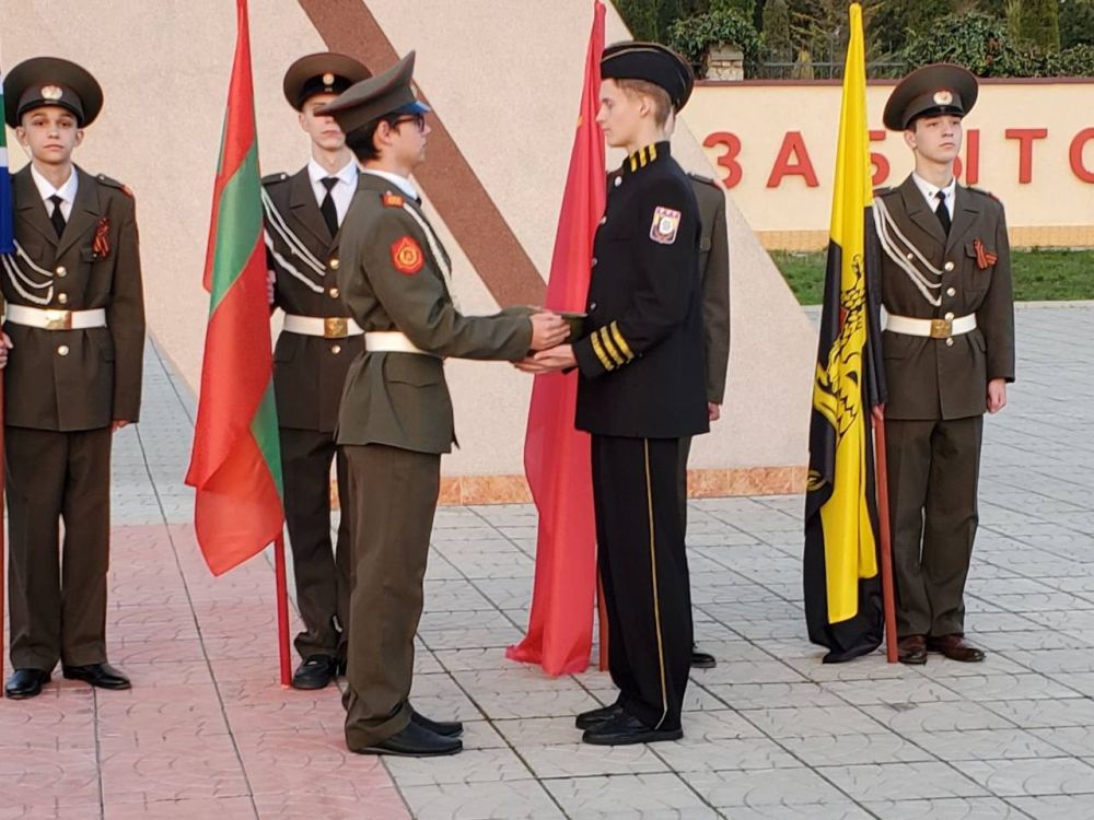 ���� ������. ������� �� ������������ ��������������� ����� ����� �������, ������������ � 80-����� ������������ ������������� �� �������-��������� �����������