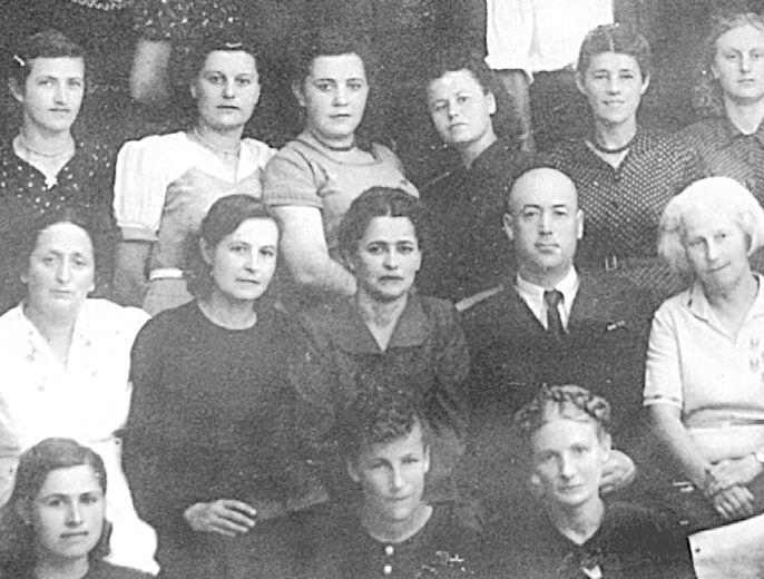 ������������, �������� ��������� ��������� ������ �������� � ������ 30-� ����� ������ ������ �������� ����� ������