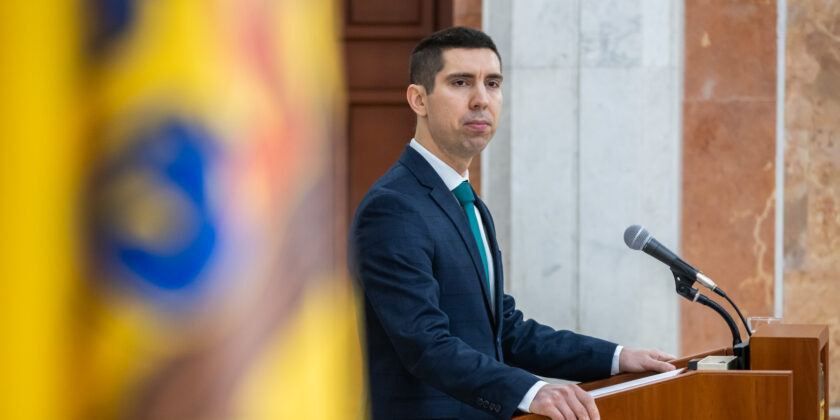 ����� ��� �� ������� ������������� ������������� ������� �5+2�