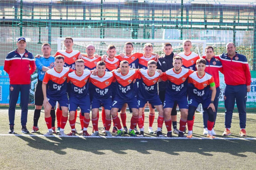 ����-�����ֻ C ������ ��������� � �������� ����� ���������� ����������