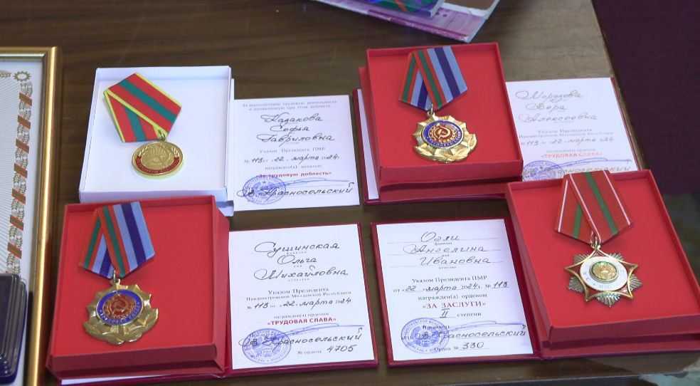 «Примите мои искренние поздравления с 30-летием со дня образования Союза женщин города Бендеры!