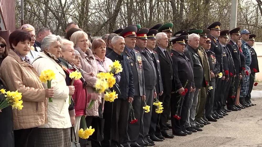 � �������� ������� ������ ����� ������� 1 ������ 1992 ����