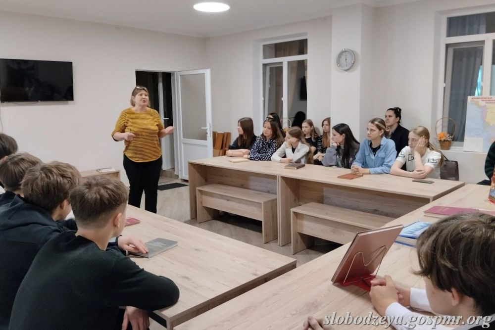 ������������� ������������ ����� ���������� ���� ������ � 80-����� ������������ ������ �� ���������� �����������