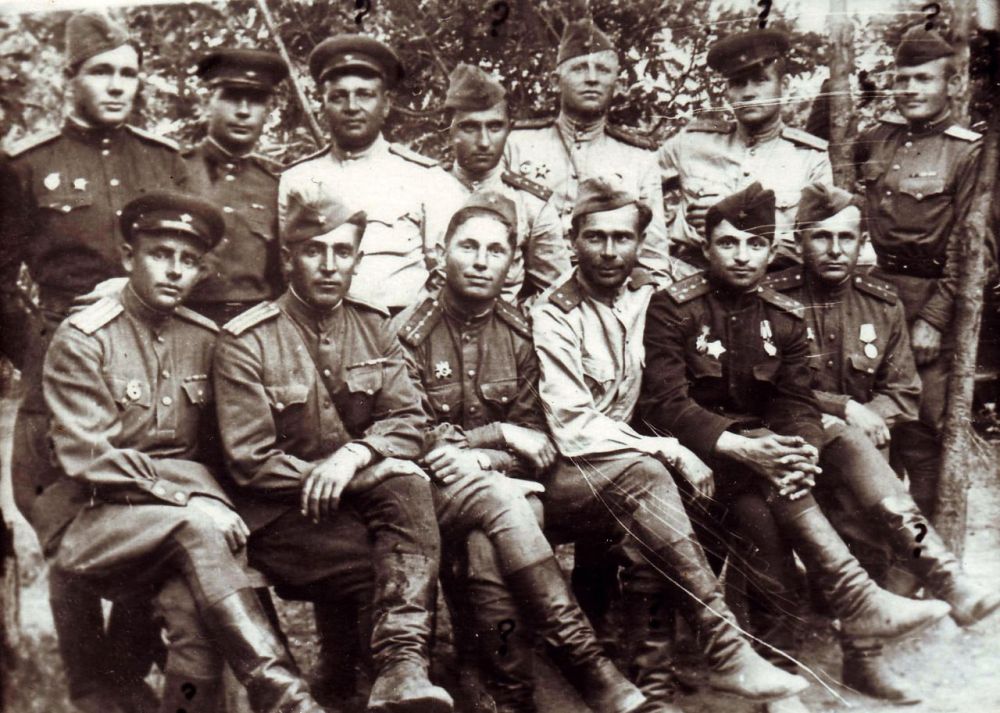 �������� ������������: ������� � ������ 1944-��