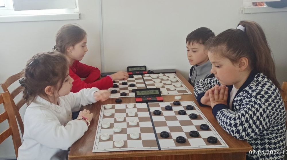 ����-������ �� ������ ������ ������� ��������� ������� � ��������