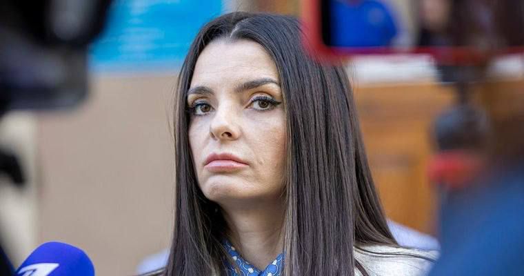 Главу Гагаузии Евгению Гуцул задержала пограничная полиция в аэропорту