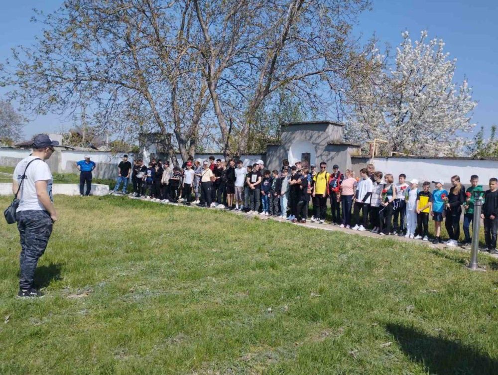 � ���������� �������� ����������, ����������� 80-� ��������� ������������ ������ �� �������-��������� �����������