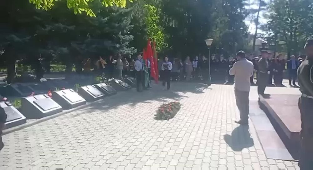 ���� ������. ������� ���� ���������-��������� � ����������. ��� ��������� � ����� ����� �������, ������� ������������ �� ��������� ������� ����������, ������������ 80 ��� �����