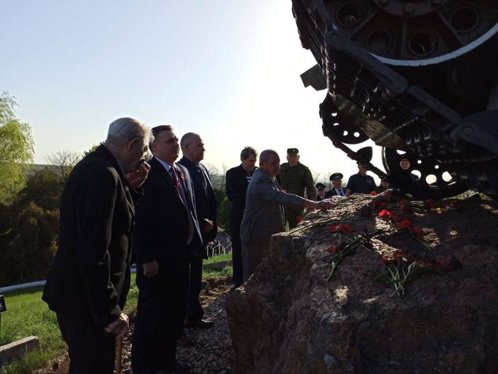 � ���������� �������� ����������� �����������, ����������� 80-� ��������� ������������ �� ������� - ��������� �����������