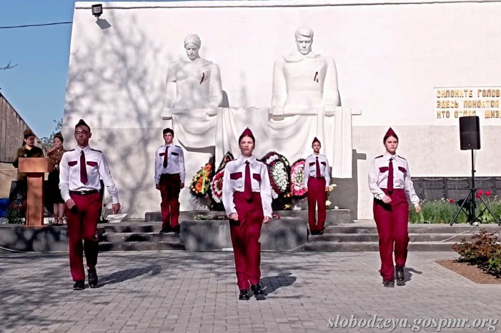 12 ������1944 ���� ���� ���� ������� ������� ��� ������� ���� ��������