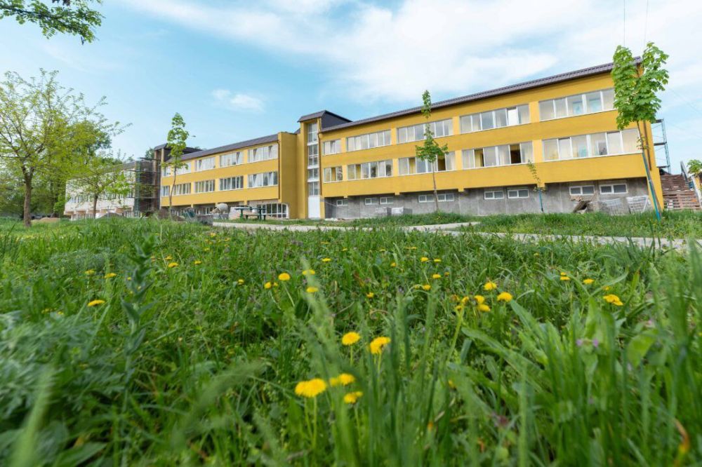 � ������������� ����ջ ���� ���������� � ������� ������