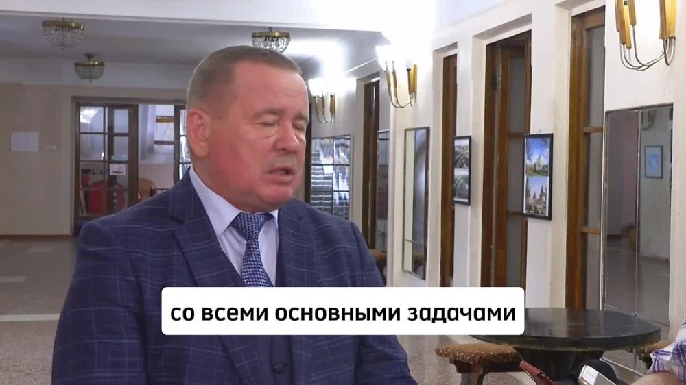 ������������ �������, ������� 32 ���� ���������� ��������� ���� �����������, ��������� � �����������. �������������� �������� ����������� �� ������ ��������, � �������������� ��� �� ������������� ���� �������