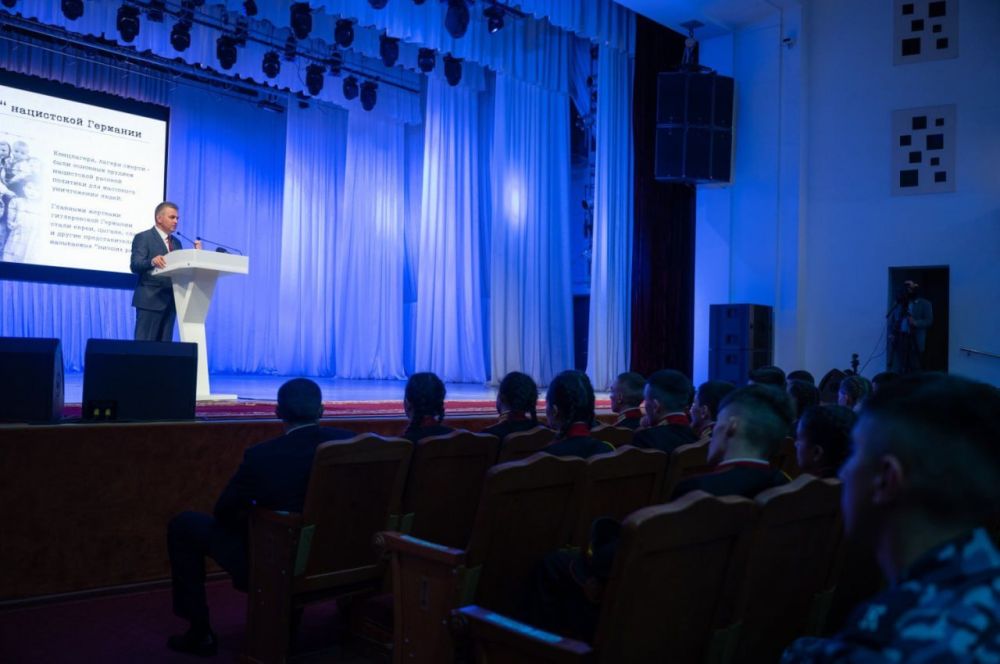 ������ ���� ����� ������� ����� ����������� ��������� ����� �������, ������� ������� ����� ��������� ����� ��������������