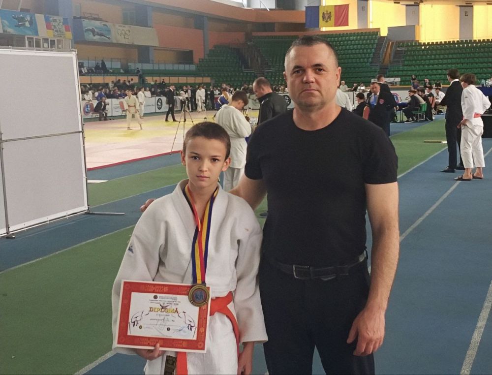 14 ������ ������������ ��������� ������ ������� ������� � ���������� ���������� ������� �� ����� U-13