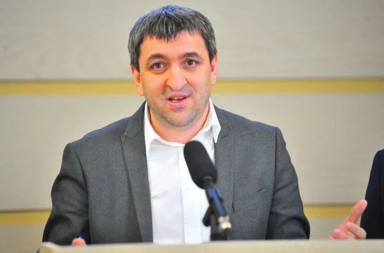 ����� � ������� ������������, ��������� ����� �����������, ������ ���� ������ ����������� ������� � ������� � ��������������� �����������, ����� ��� ��������� �� ������ �� ������������ ���� �������