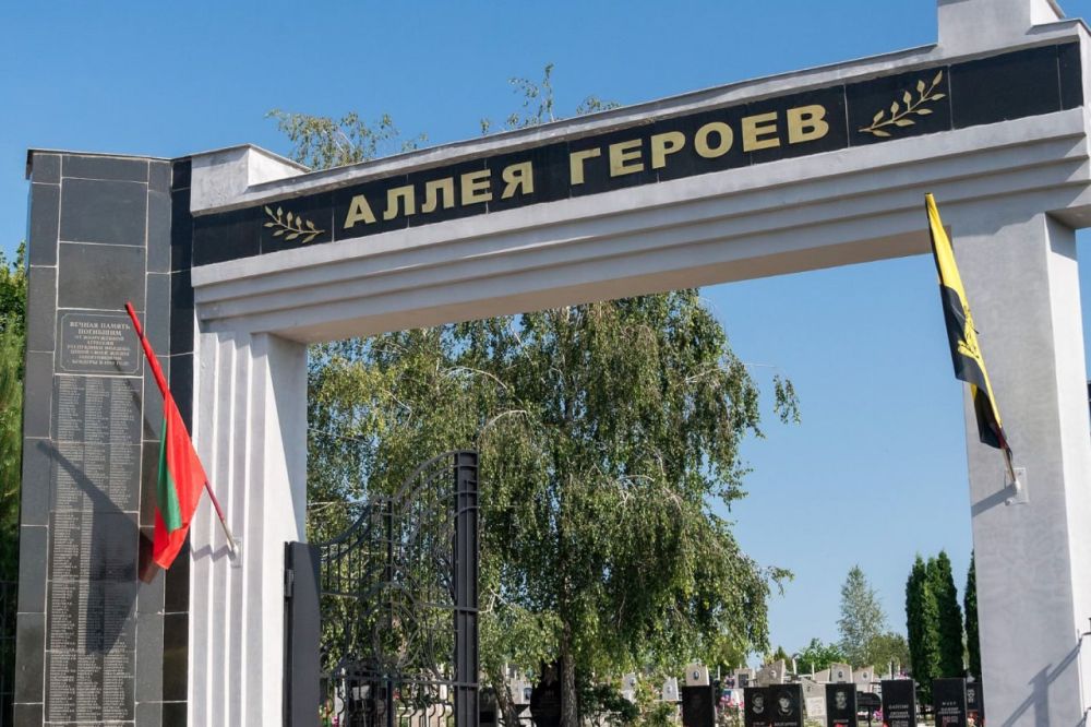 Еще один из обсуждаемых вопросов – организация подъезда к кладбищу во время поминальных дней