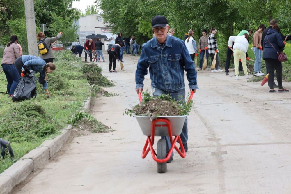 ������� ������������ ���� � �������� �� ������, ������ � ������