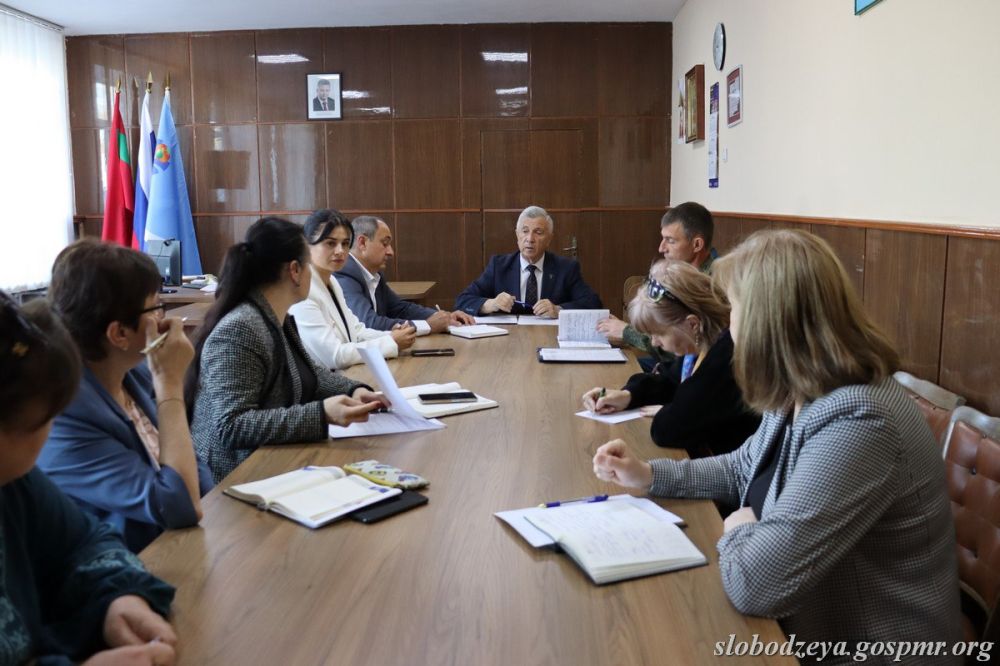 � ���������������� �������� ���������� � ������������ ��� ������