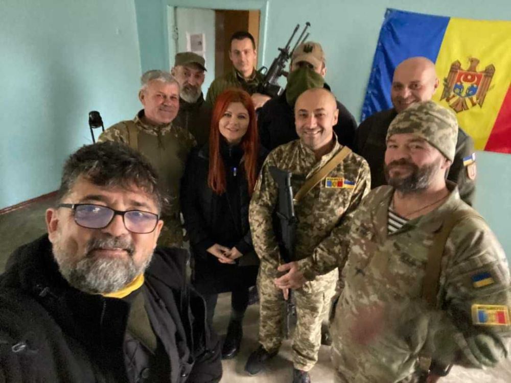 � ������ ������ ���������� � ��������� � ������������� ������ ���� ��������� �� ���, �������� � �������, � �������� � ������������������ �������