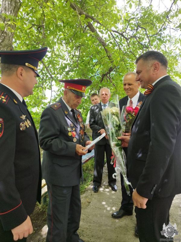 ��������� ����������� ���������� 100-������� ��������