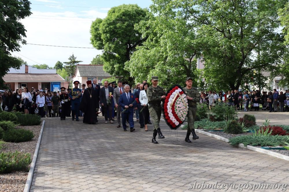 ����� ������������ �������� ����������� ����������� � ���� ������