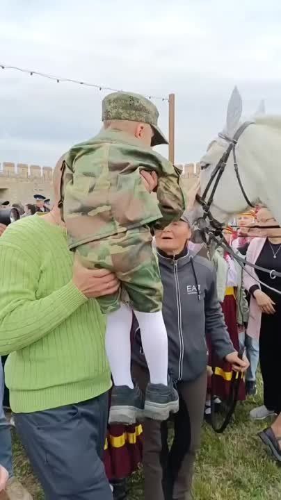 ��� 4-������ ����. ������ �� ��������� �����. ������� ������ ������� ����� ��������� �� ����