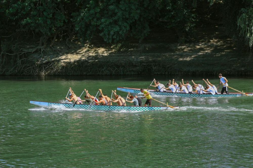 ������� ������������ ������� ��������� � ������ �� ������ ������ ������ͻ