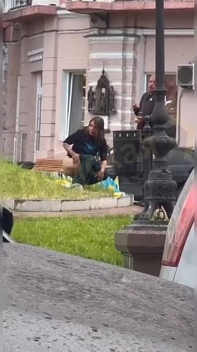 � ������ ��������� ����� ������ �����������